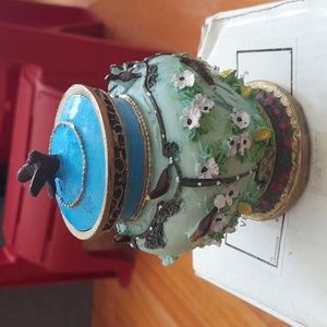 Bird 🐦 Decorated Treasure Music 🎶 Box Holder NIB